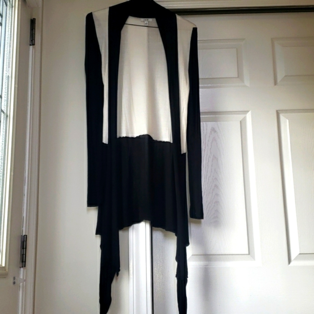 Black / White long light cardigan by Cache